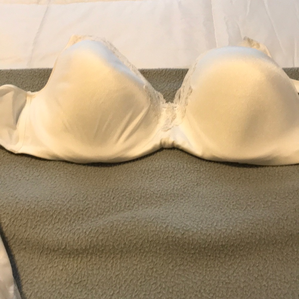 Bra